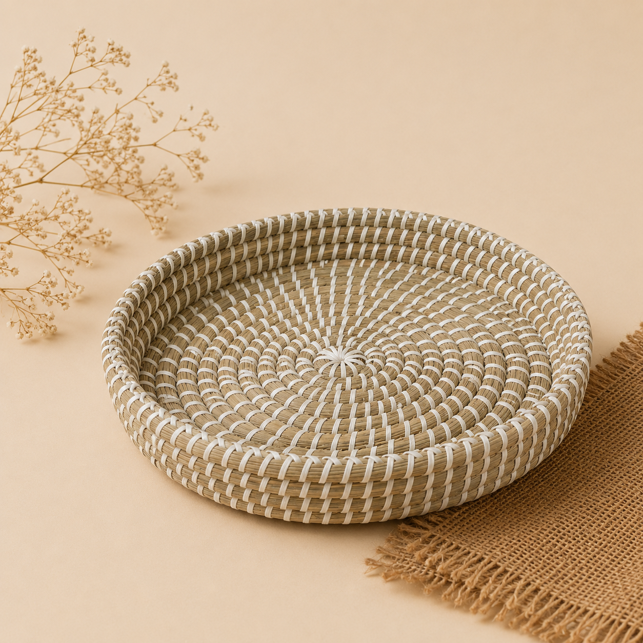Handwoven Seagrass Serving Tray